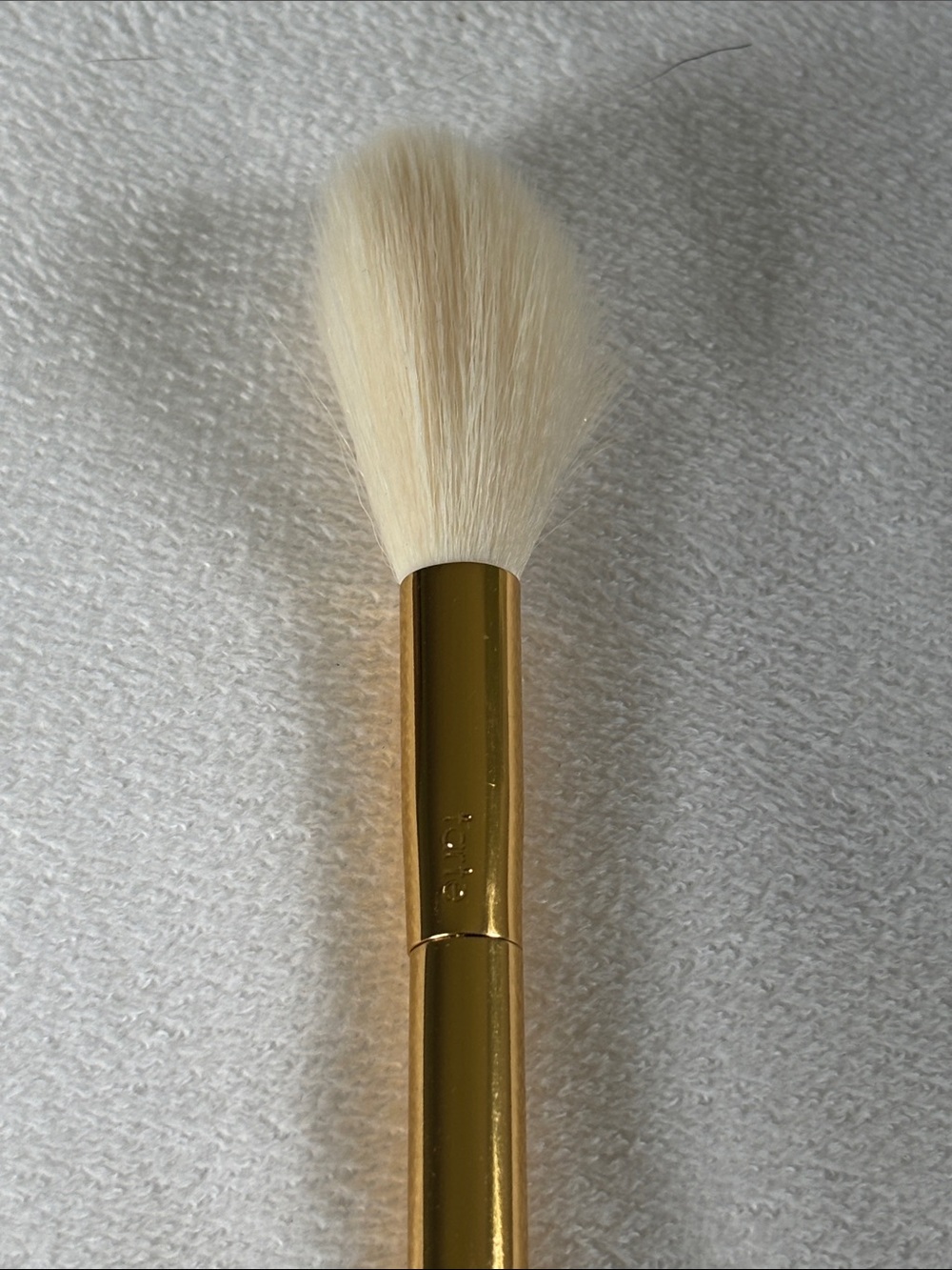 tarte Bamboo Handle Makeup Brush Set with Gold Ferrules and Brown Bristles - Picture 7 of 11